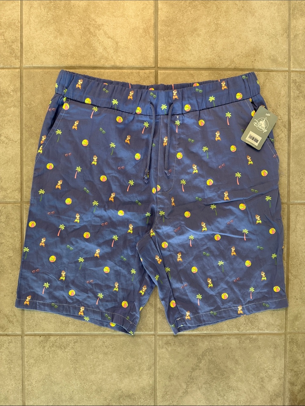 NWT Disney Chip & Dale Tropical Shorts